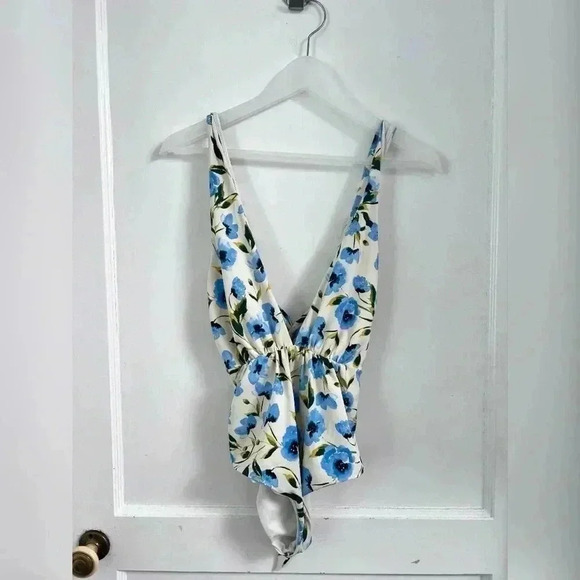 Anthropologie Tori Praver Andie One-Piece Floral Swimsuit - Picture 1 of 6
